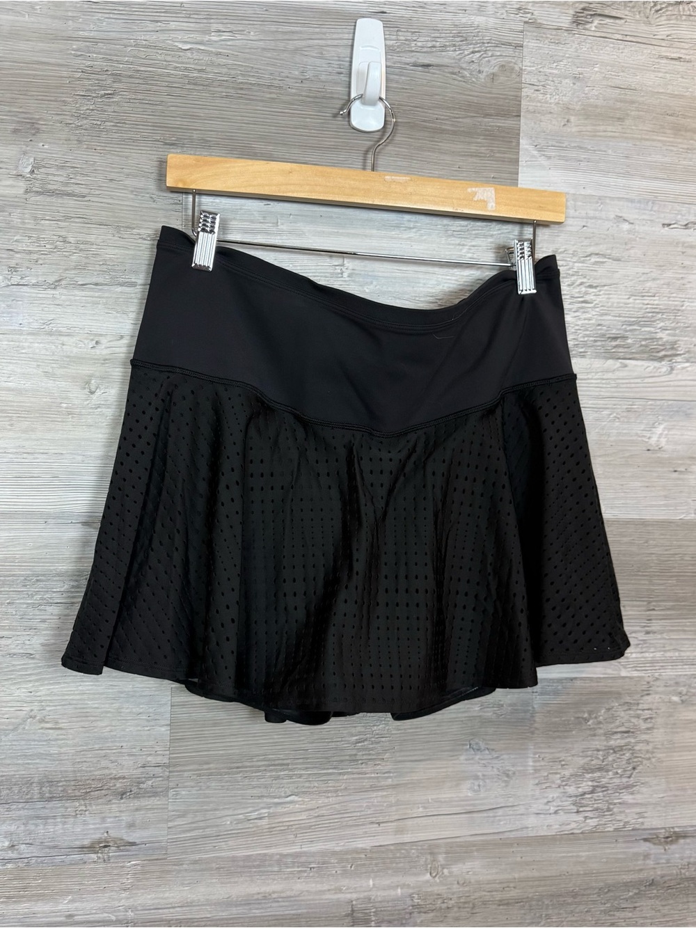 Athleta A-Game 14" Tennis Golf Skort L Black Compressed Built-In Shorts - Picture 9 of 9
